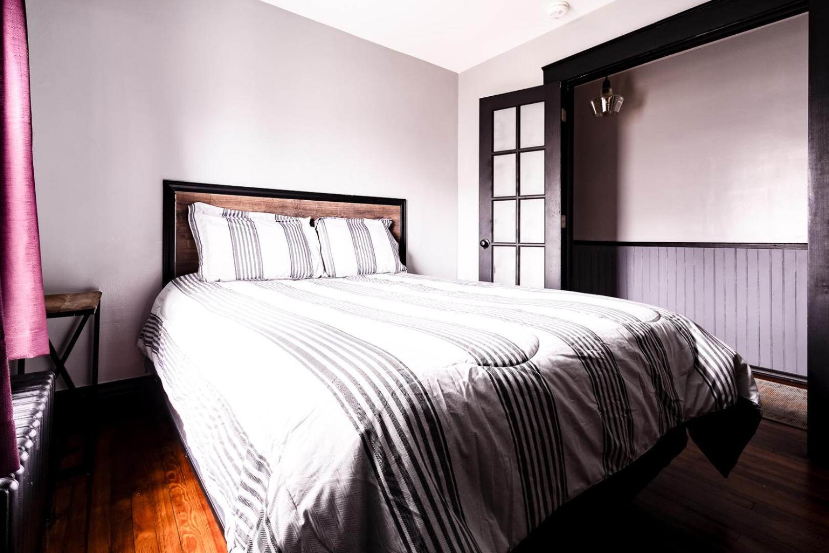 The Pub- 8Br Free Parking, Minutes From Falls & Casino Niagara Falls Esterno foto